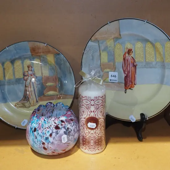 2x Royal Doulton plates, candle, art glass bowl