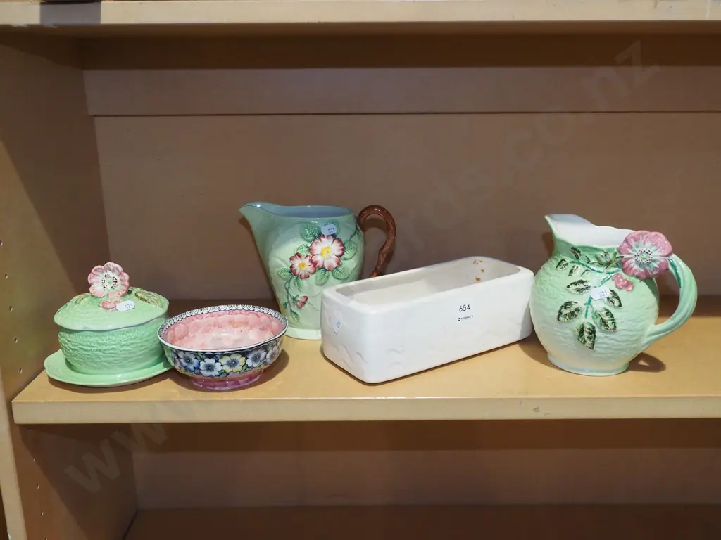 Carlton ware cover pot, jug, Maling bowl, Crown Lynn vase W235 Image 1++