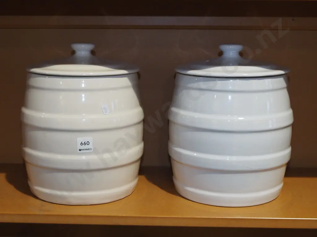 2x reproduction NZ made storage crocks H270 Image 1++