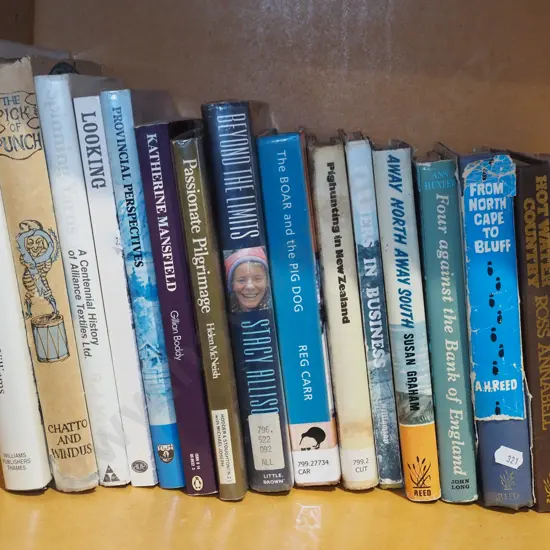 NZ books