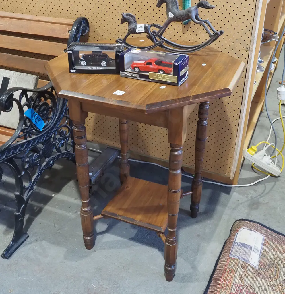 rimu turned leg 2 tier octagonal lamp table H730  Image 1++