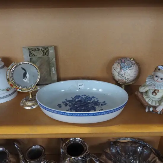 shelf; light fitting, marble photo frame, small world globe etc