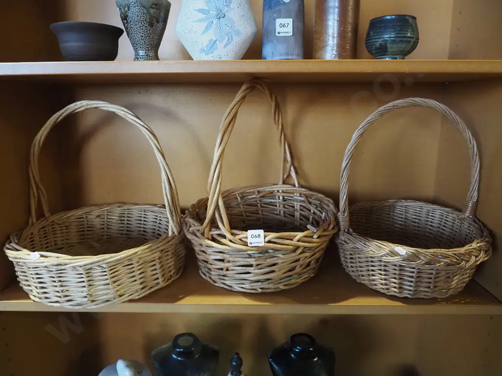 3x cane baskets Image 1++