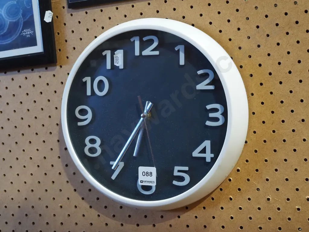 wall clock Image 1++
