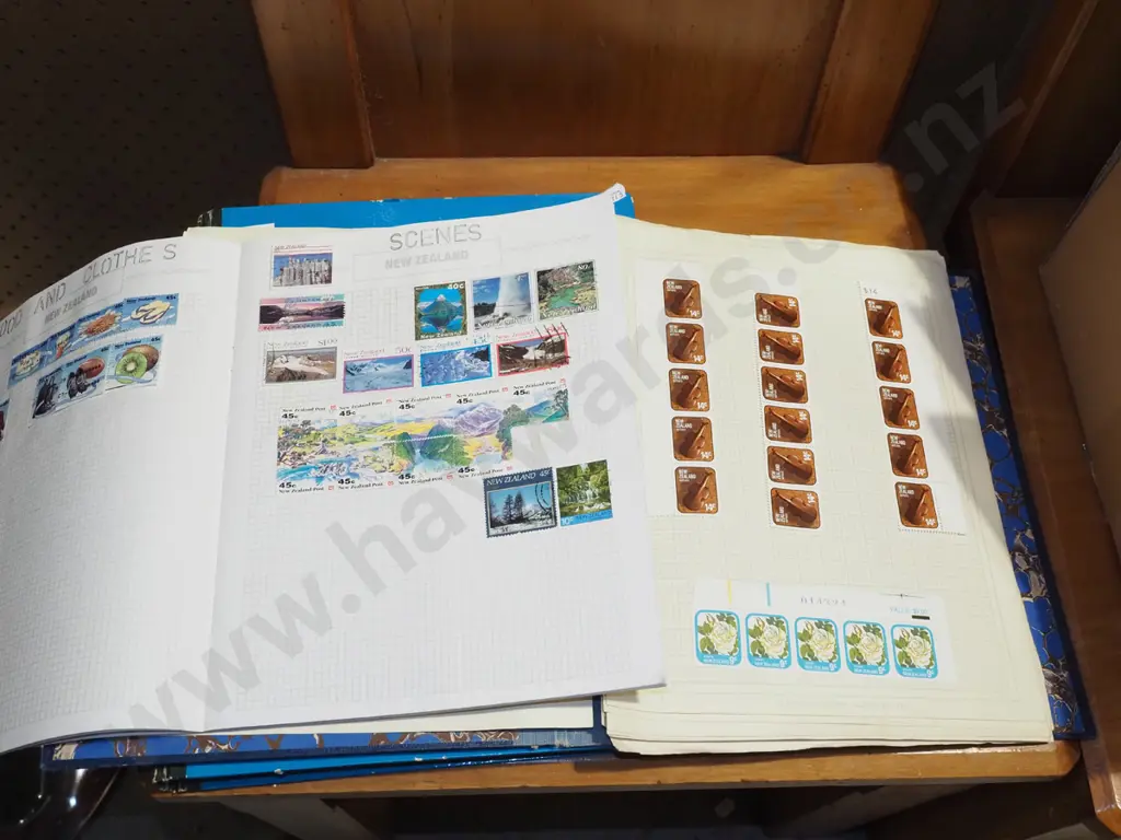 stamp albums Image 1++