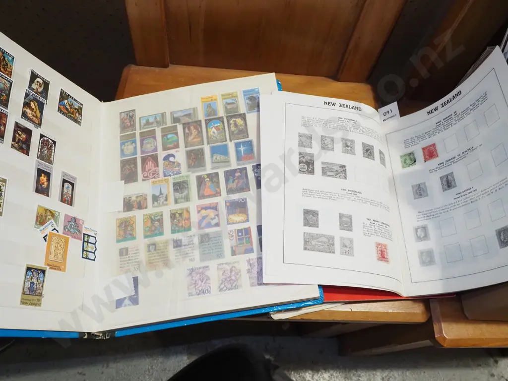 stamp albums Image 1++