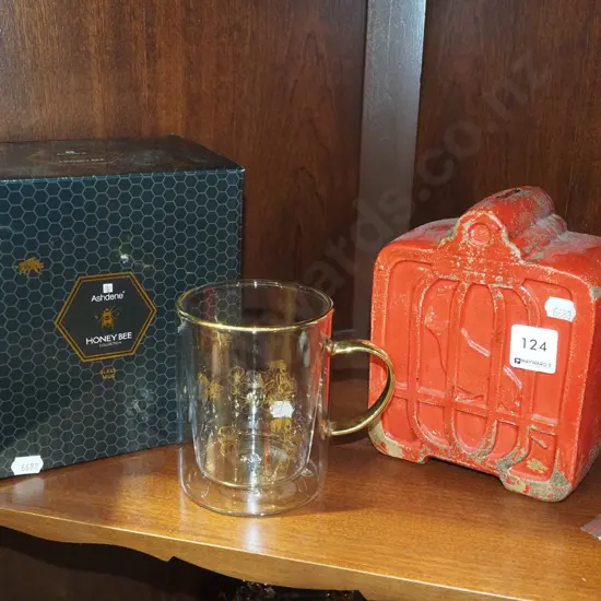 cast alloy money box, honey bee beer mug