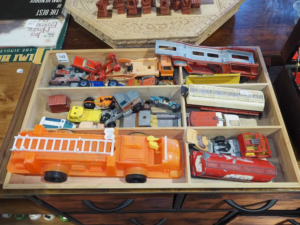 segmented tray, toy vehicles Image 1++