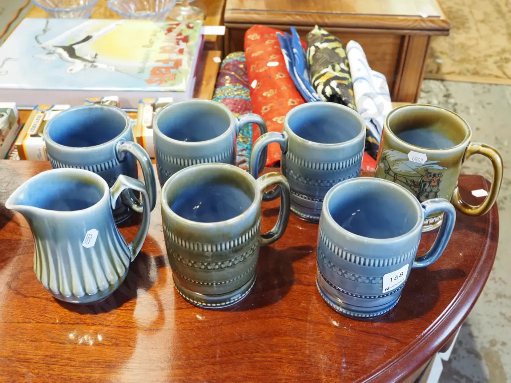 Wade coffee cups, creamer Image 1++