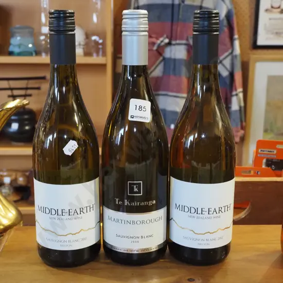 3x bottles of sauvignon blanc