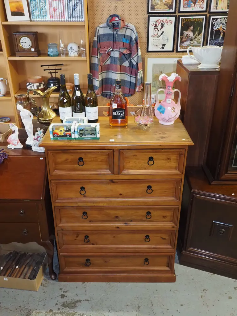 solid pine 6 drawer tallboy H1100 W850 D430 Image 1++