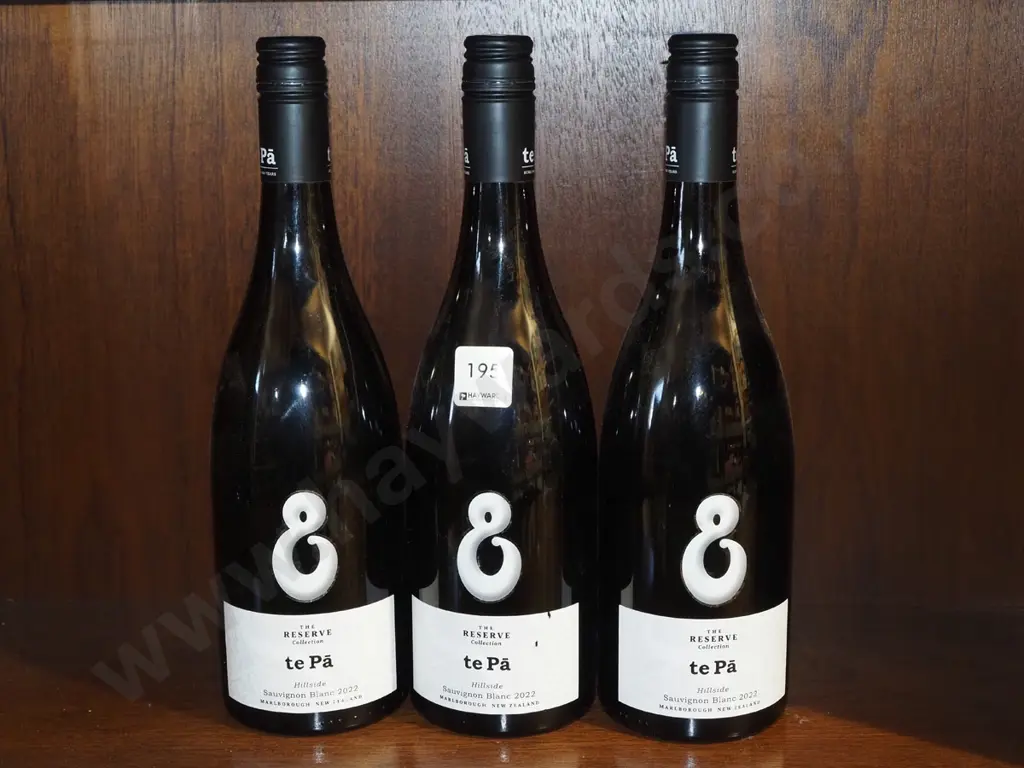 3x bottles Te Pa savignon blanc 2022 Image 1++