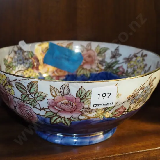 Maling thumb print bowl - cracks