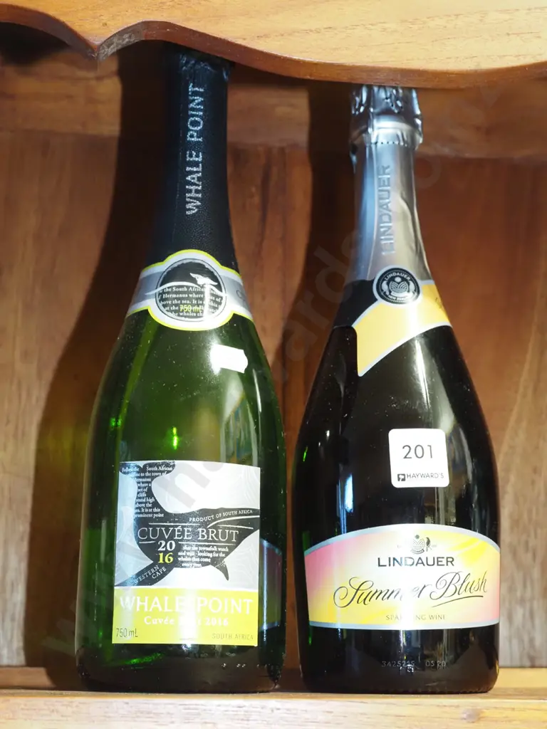 2x bottles sparkling wine Image 1++