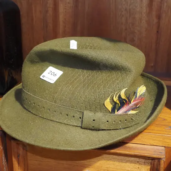green felt akubra hat