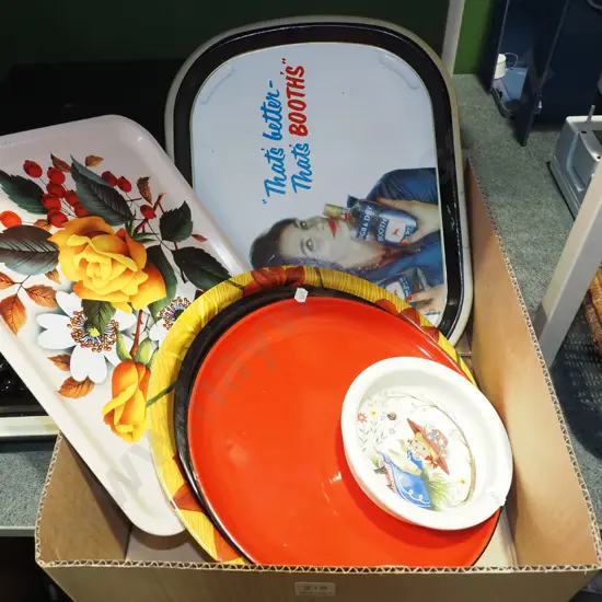 Kelston potteries babies bowls, tin trays