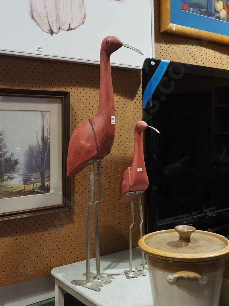 2x wood and metal bird figurines H800 Image 1++