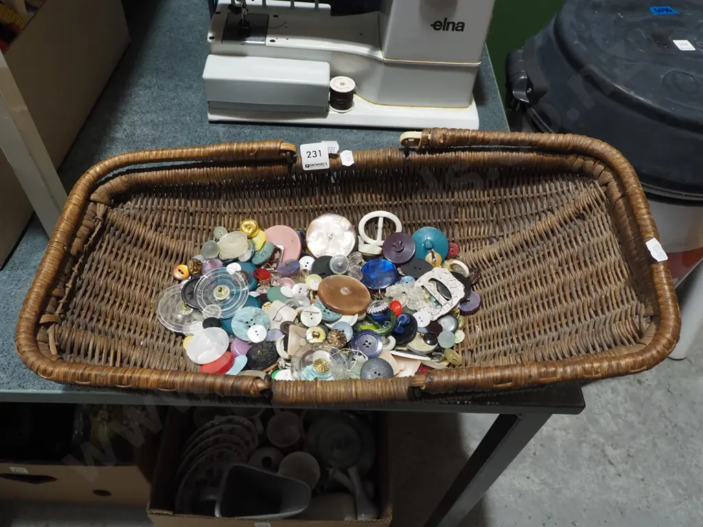 double handled basket, buttons Image 1++