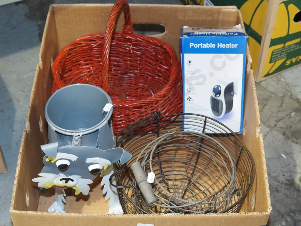 box; wire baskets, cane baskets, novelty dog planter Image 1++