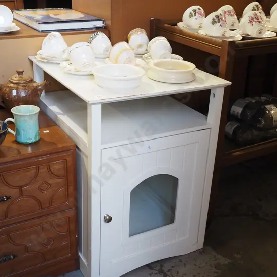 mdf white painted cupboard/end table - marks and wear to paint