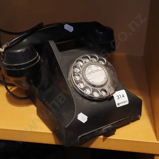 vintage black dial telephone