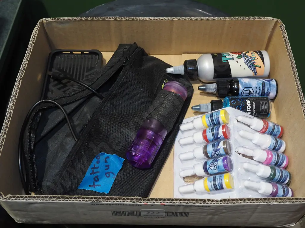 box; tattoo inks, portable tatoo gun Image 1++