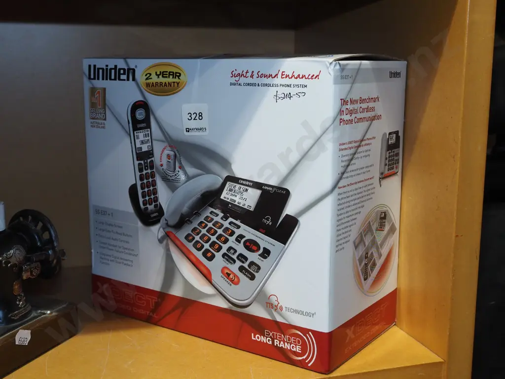 box; Uniden phone set Image 1++