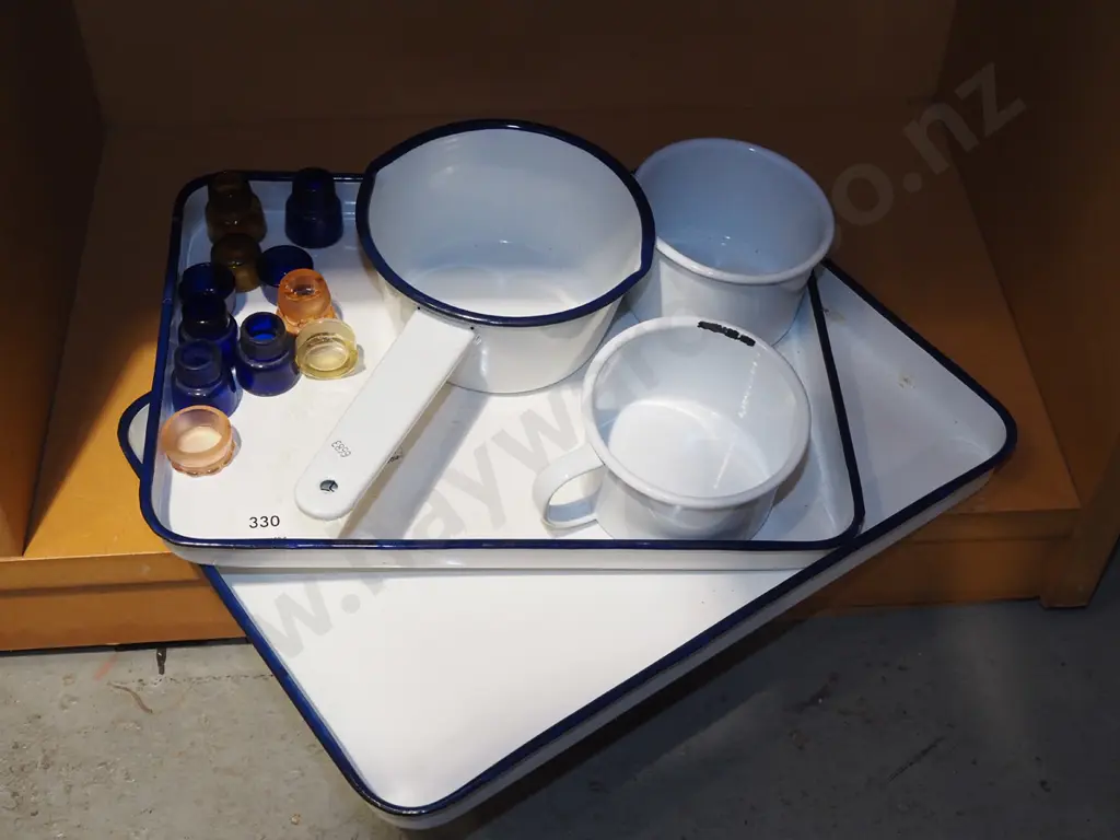 small glass chemist bottles, enamel trays, pouring pot etc Image 1++
