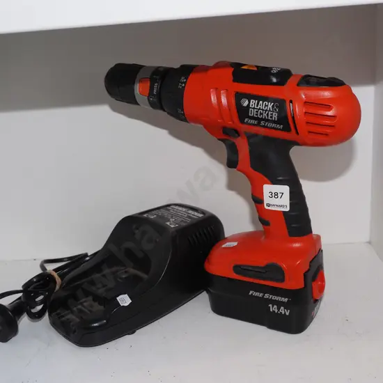 Black & Decker 14v cordless drill with battery and charger