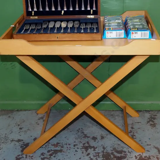 butler's tray and stand