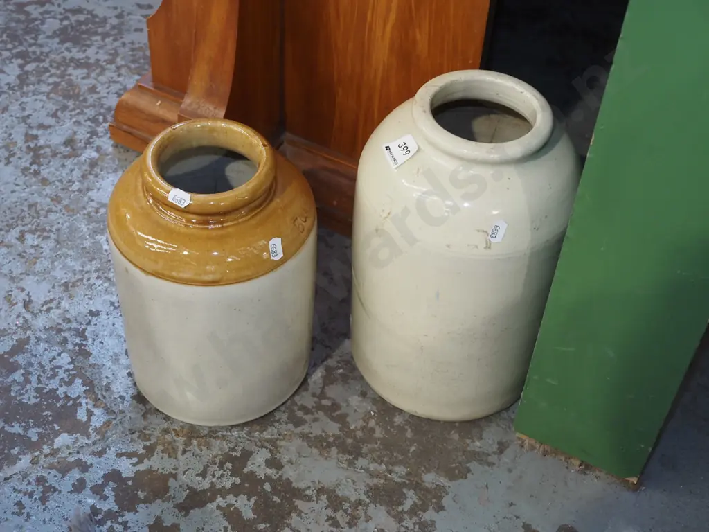 2x stone ware crocks Tallest H300 Image 1++