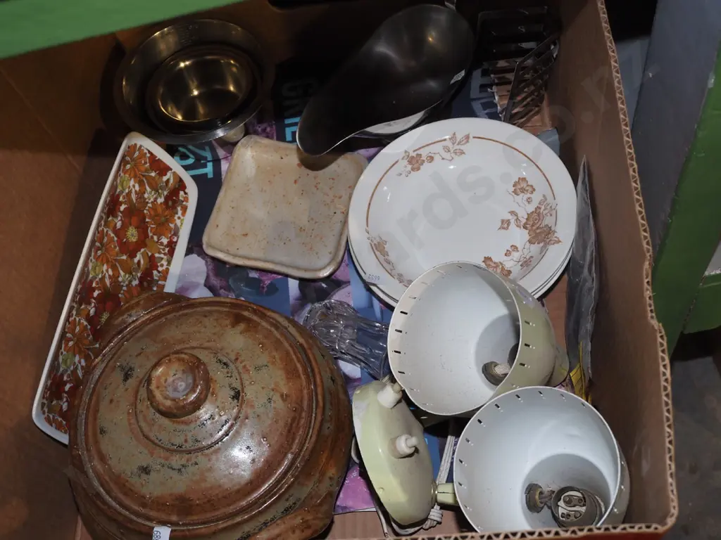 box; retro lights, pottery casserole, small stainless steel bowls etc Image 1++