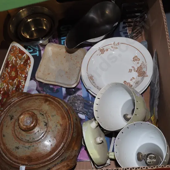 box; retro lights, pottery casserole, small stainless steel bowls etc