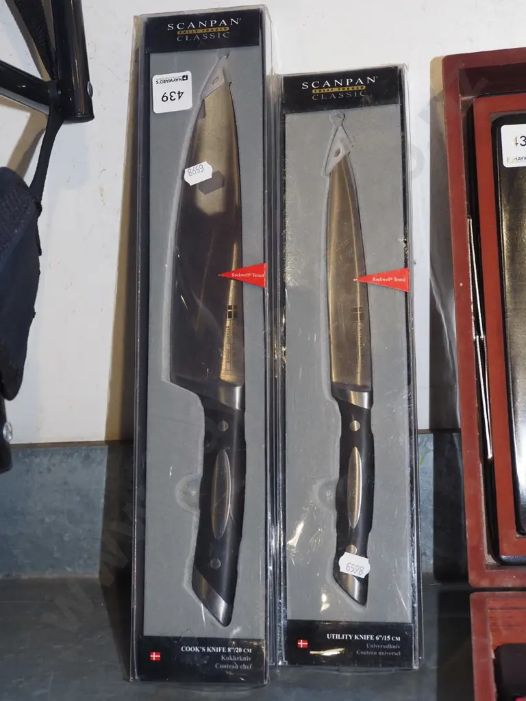 2x Scanpan kitchen knives in original packaging Image 1++