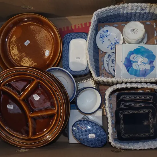 box; segmented plates, seagrass baskets, coasters etc