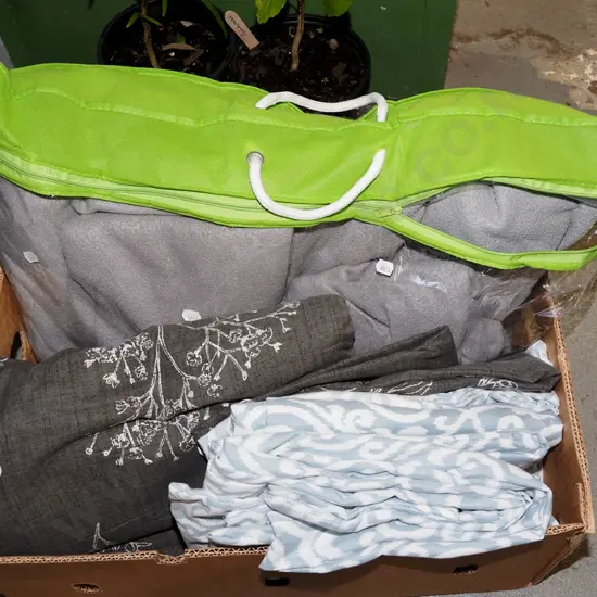 box; sheets, polypropylene pillow cases, blankets