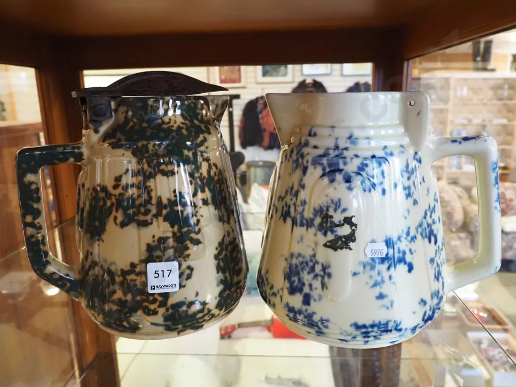 2x mottled ceramic electric jugs Image 1++