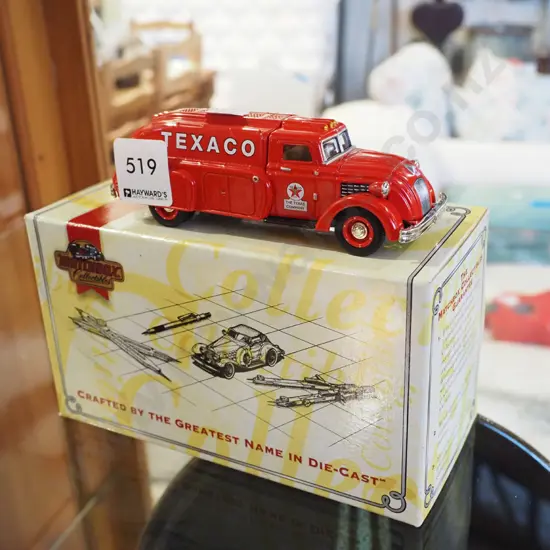box; reproduction diecast Texaco model vehicle
