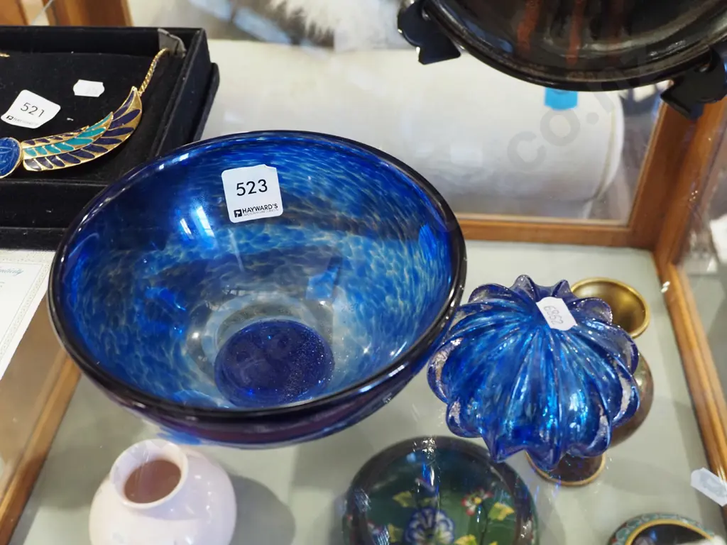 glass bowl, glass paperweight Image 1++