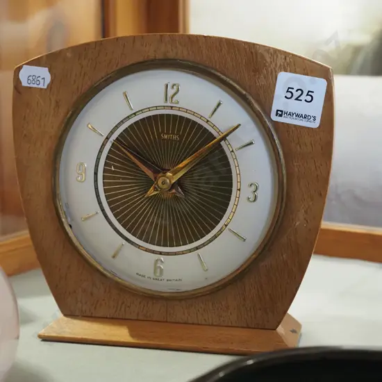 Smiths mid century mantle clock - no glass 