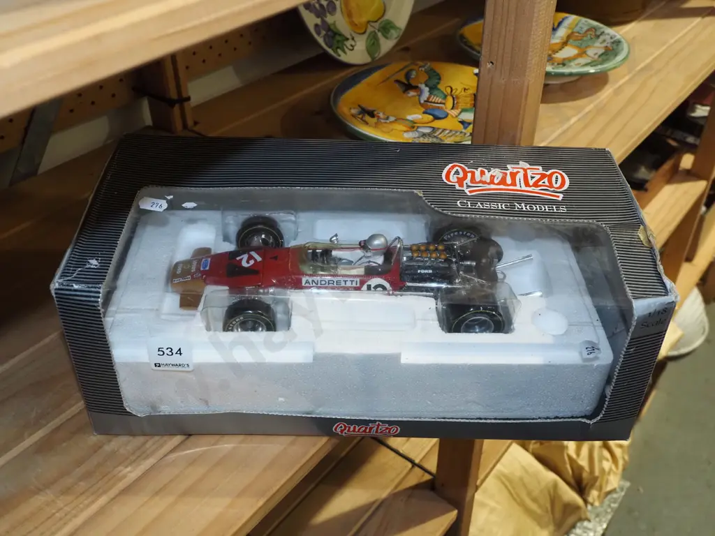 diecast model racing car Image 1++