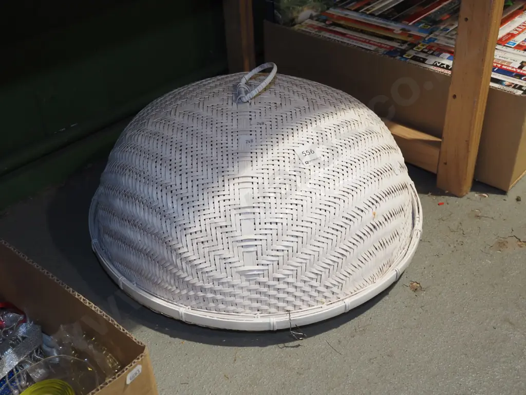 woven cane tray, cover dome Image 1++