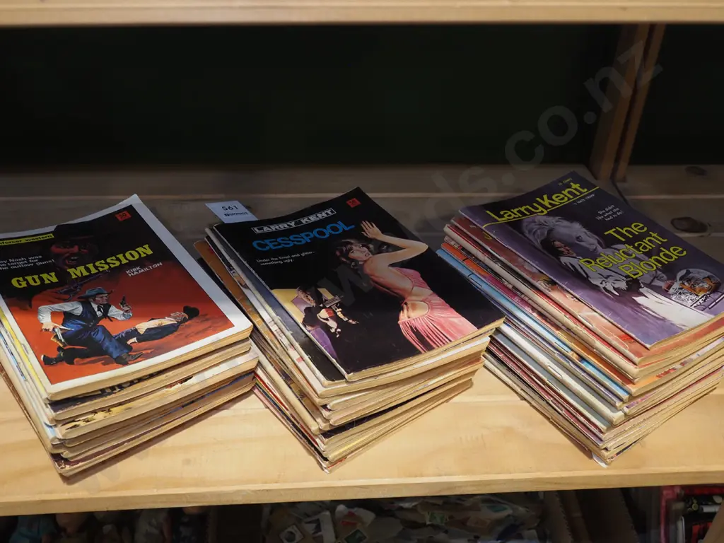 assorted paperback novels Image 1++