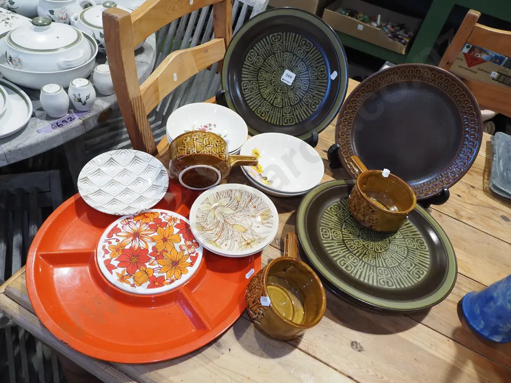 segmented serving tray, plates, bowls etc Image 1++