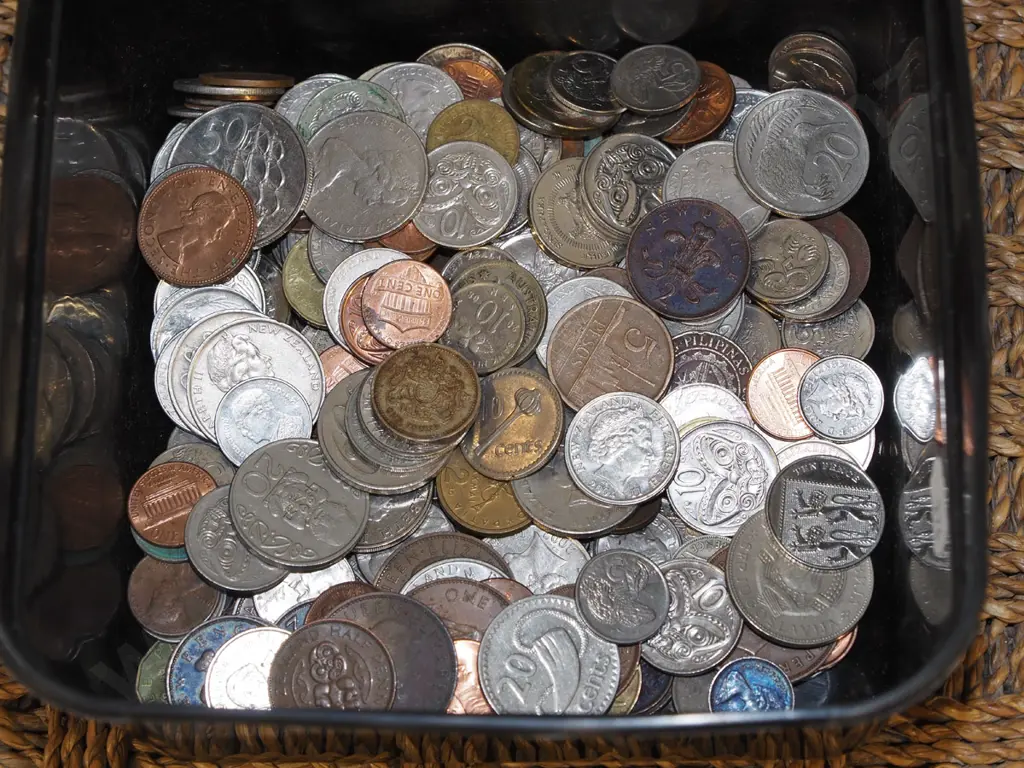 tub of coins Image 1++