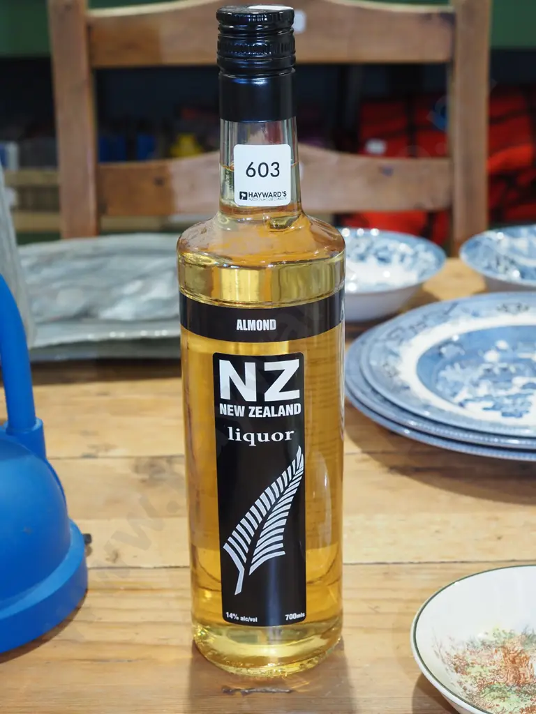 700ml bottle of NZ almond liqueur Image 1++