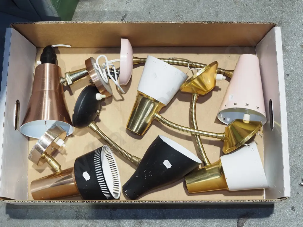 box; mid century bedside lights x6 Image 1++
