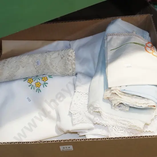 box; hand worked linen, doillies, napkins etc