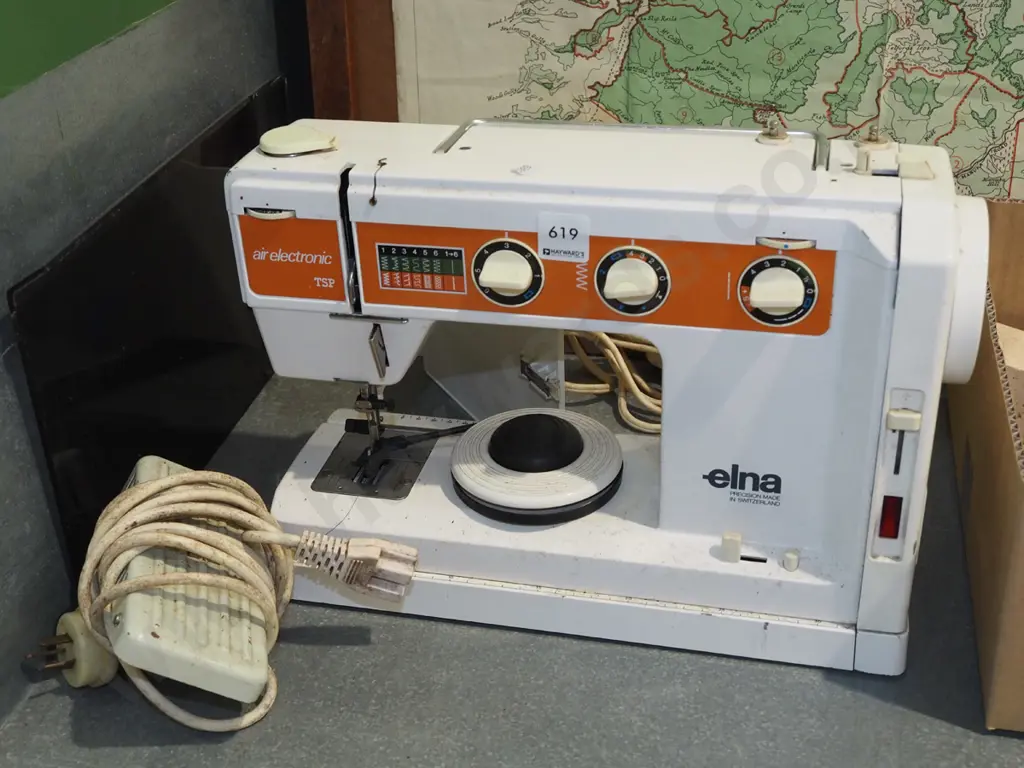 Elna sewing machine Image 1++