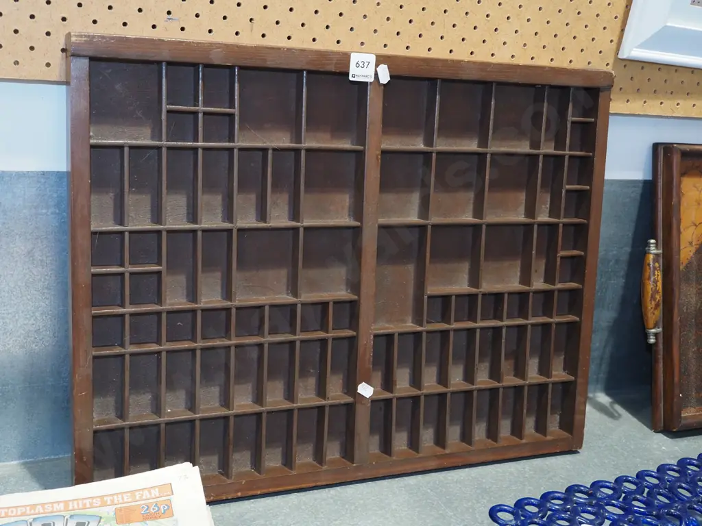 typesetter's tray H420 W560 Image 1++